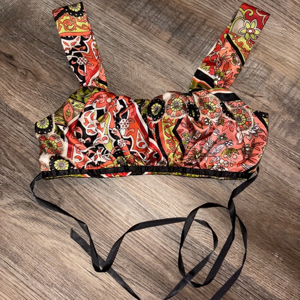 Bwear Multicolor Paisley Top